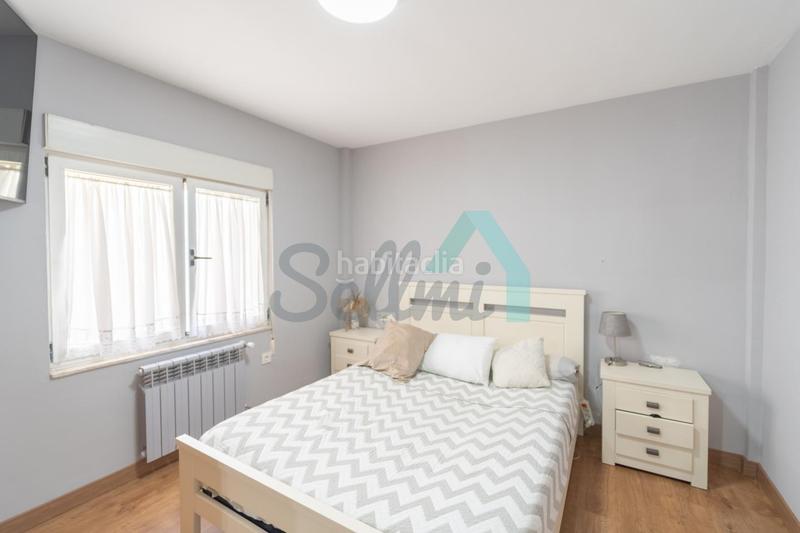 Foto 5d4ad485-3d8b-4fd8-a1d7-ea2f872913e8. Flat with heating in La Felguera Langreo