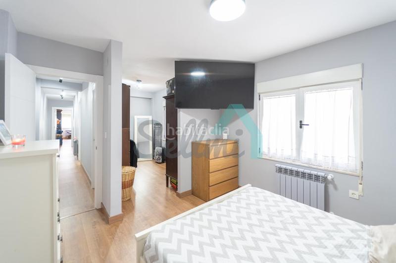 Foto f77e2ae0-d041-4c62-8928-9c3d9a1b05f4. Pis amb calefacció a La Felguera Langreo