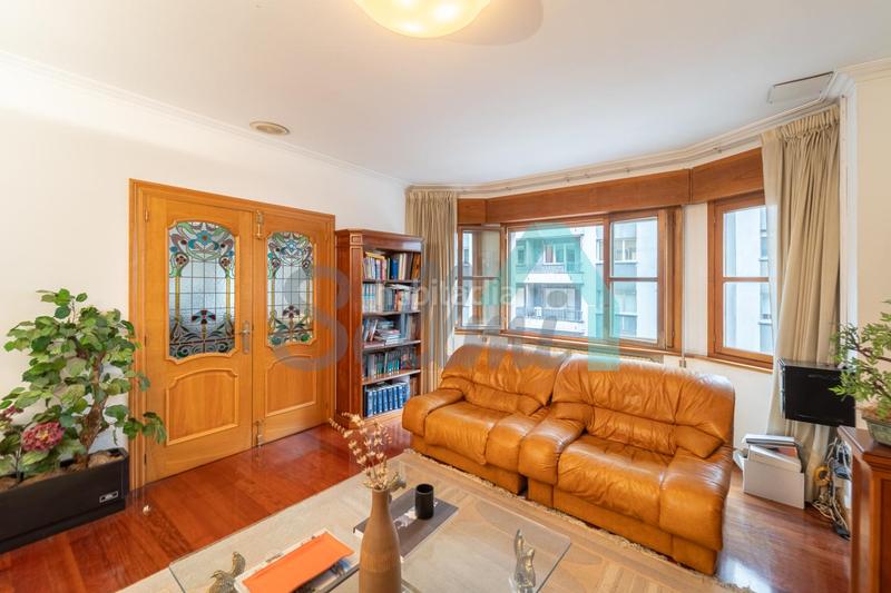 Foto d7f65eb9-dd52-4c2b-896e-d7fa97d7ae79. Appartamento con riscaldamento parcheggio in Salesas - Foncalada - Campoamor Oviedo