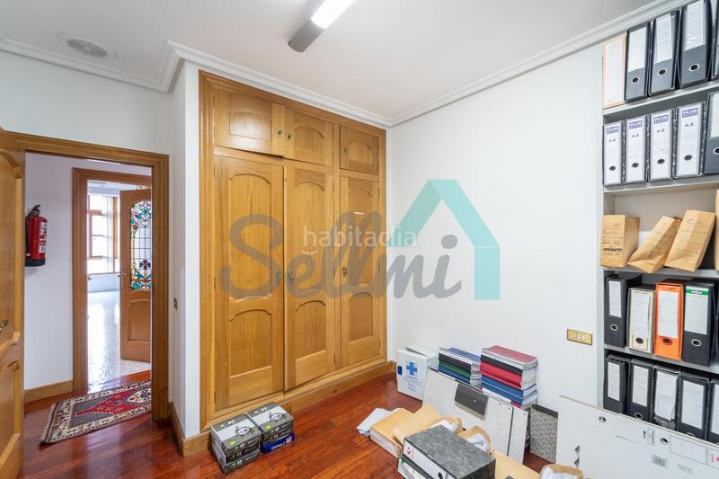 Foto 5ae8c5e7-9bf1-4366-9a1f-f8b0d61fbb6b. Appartement avec chauffage parking dans Salesas - Foncalada - Campoamor Oviedo