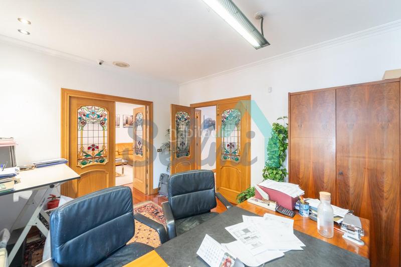 Foto 17b011f6-a1e0-4c66-84cc-fac2c919e106. Flat with heating parking in Salesas - Foncalada - Campoamor Oviedo