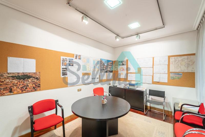 Foto 49e9b856-9738-4cc3-acd8-1f255b4c6df6. Flat with heating parking in Salesas - Foncalada - Campoamor Oviedo