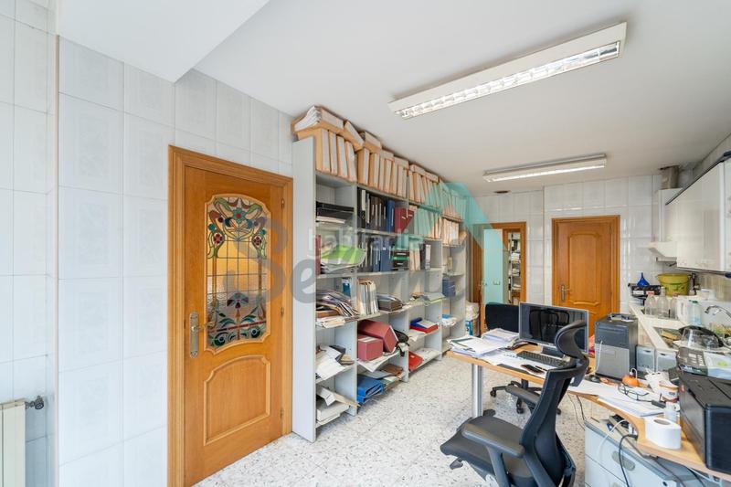 Foto 5f646e15-cf91-4d21-b7c5-7760776f9338. Flat with heating parking in Salesas - Foncalada - Campoamor Oviedo