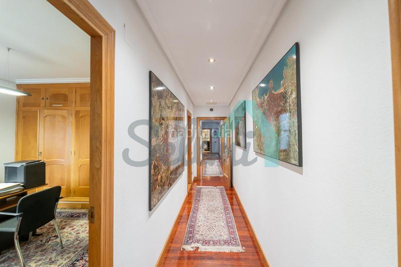 Foto 37c46f2b-cec9-4bdc-aab5-22230827d974. Piso en Salesas - Foncalada - Campoamor Oviedo