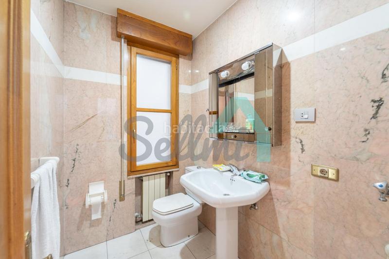 Foto 9a2a740b-4662-4c2a-b020-9a3425c8d48a. Piso en Salesas - Foncalada - Campoamor Oviedo