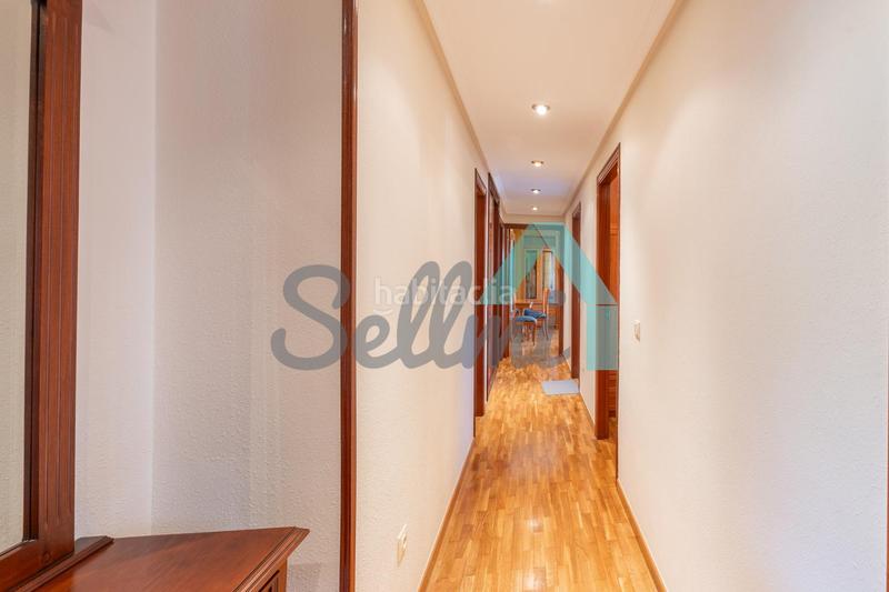 Foto d0e3d98a-48c6-4dcf-bc58-6405af5dd387. Etagenwohnung mit heizung parking in Las Campas Oviedo