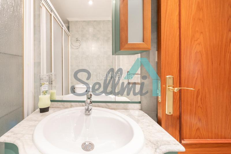 Foto 3acd9d42-6561-4737-9a40-12e7e601d971. Flat with heating parking in Las Campas Oviedo
