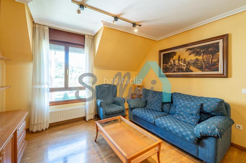 Foto fb454169-4909-4864-8b6e-ea9ee79619c4. Flat with heating parking in Las Campas Oviedo
