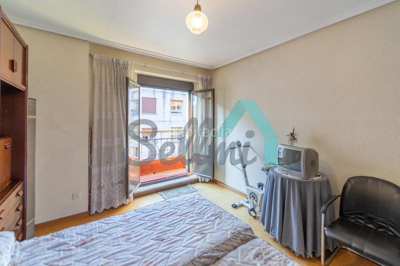 Foto 20bd6f29-aba2-4899-824a-73b3a1327ce7. Appartement dans Salesas - Foncalada - Campoamor Oviedo