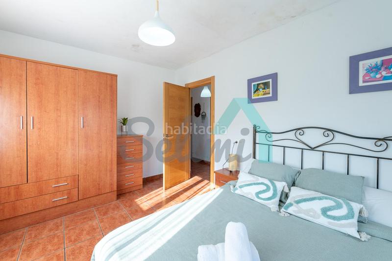 Foto 61ff92b4-ba11-4b97-ad9f-b0a0b3f6147b. Alquiler casa en Valdés