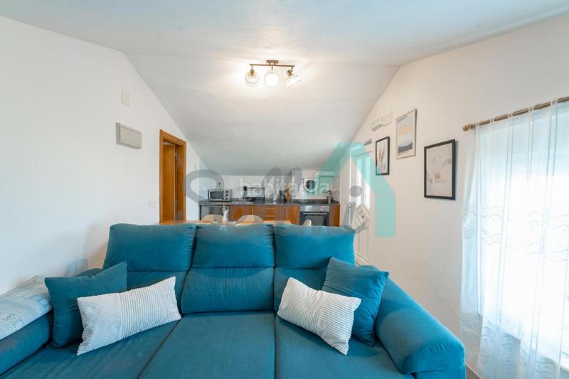 Foto 8d42841a-95c7-44cd-87a3-1c35903ed8be. Alquiler casa en Valdés