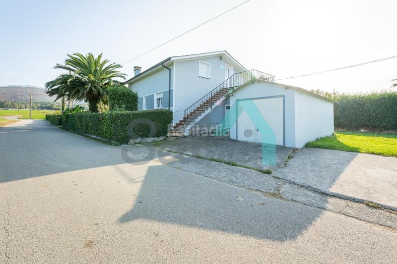 Foto aafa688f-0e49-4264-ad2b-06ba10f86bb2. Alquiler casa en Valdés