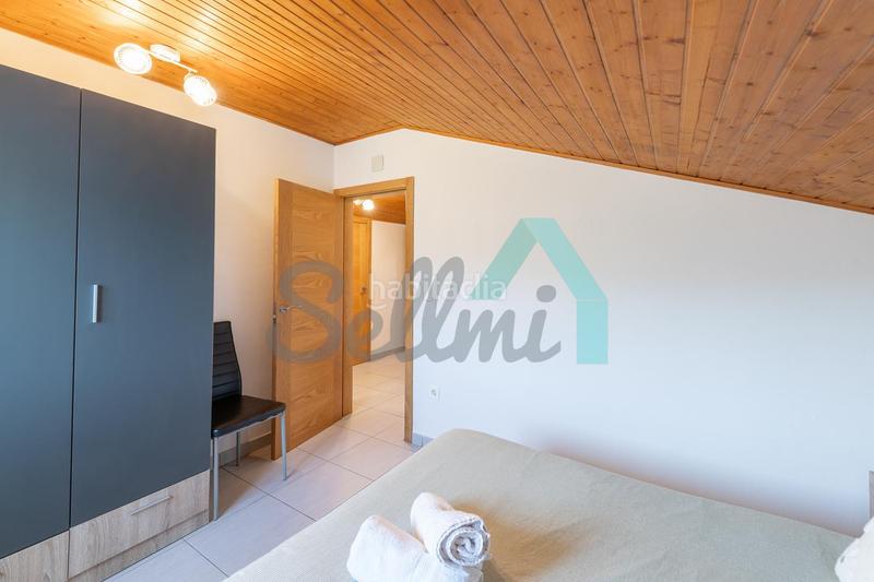 Foto 3e252a5b-529e-4322-b552-c5befc1adaee. Lloguer casa amb aparcament a Valdés