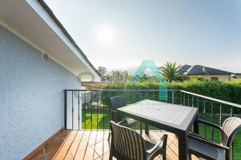 Foto 6d584196-8519-4087-848f-856515e39a27. Lloguer casa amb aparcament a Valdés