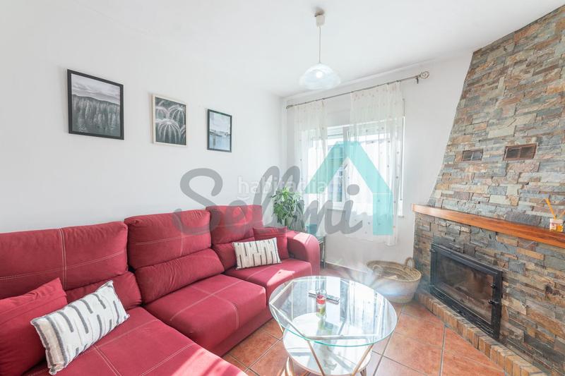 Foto 7733e189-d304-4e1e-8c12-ec57996639b1. Lloguer casa amb aparcament a Valdés