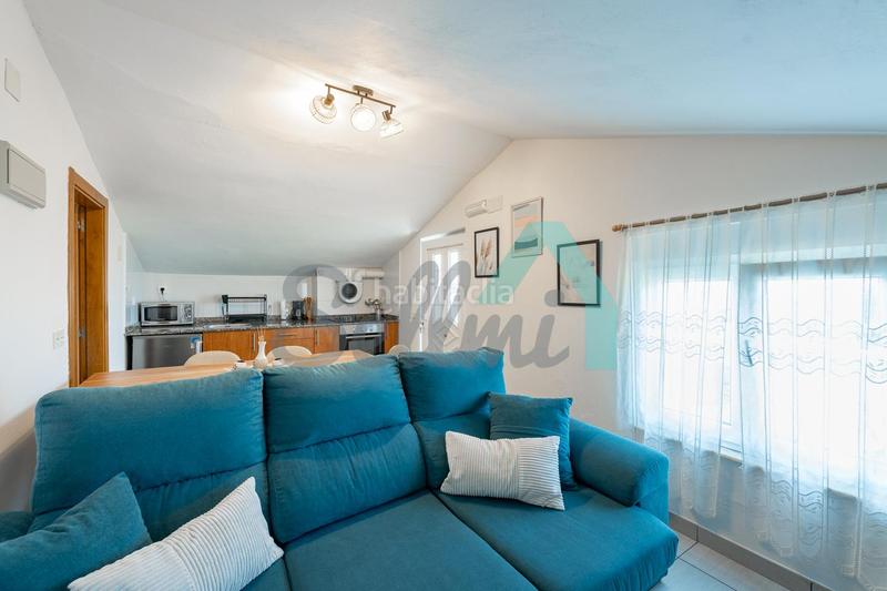 Foto 874953f0-f4dd-4f18-b2b5-3c2f330986b7. Lloguer casa amb aparcament a Valdés