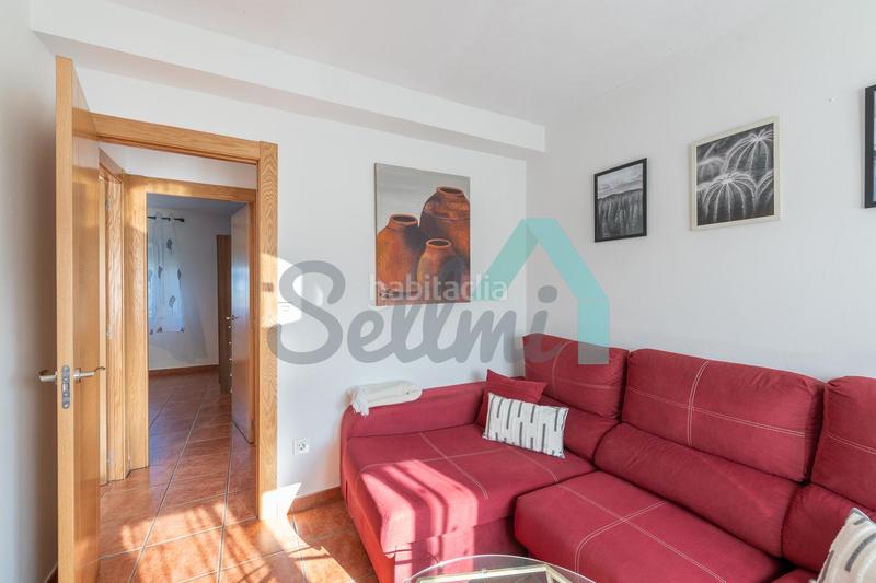 Foto e756c45e-5aa3-4cea-9741-eb6d3df5eeb2. Lloguer casa amb aparcament a Valdés