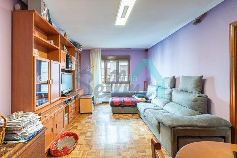 Foto c4fbc70a-16d5-4e02-88b7-295deb9f63b7. Appartement avec chauffage parking dans Huca - La Cadellada Oviedo