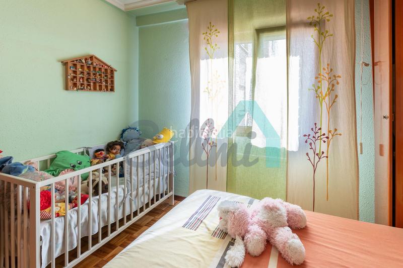 Foto d54f13e3-7d10-49e4-ae98-c93fb8c2698f. Appartement avec chauffage parking dans Huca - La Cadellada Oviedo