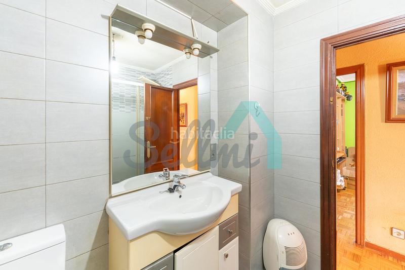 Foto fbc8116f-e7b2-4d12-ac9b-b7d801100e1d. Piso en Huca - La Cadellada Oviedo