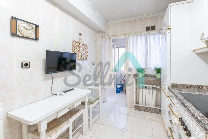 Foto 78357a1e-7fbe-4cac-9b8a-8cdc0b3aea27. Pis amb calefacció aparcament a Milán - Pumarín Oviedo