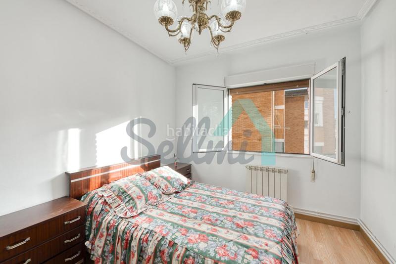 Foto 0b372f54-7481-4f3f-a8b7-00ffc6818a07. Piso en Pumarín Gijón