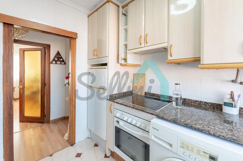 Foto 3663b954-e596-4a62-b860-24ac68b5eedf. Piso en Pumarín Gijón