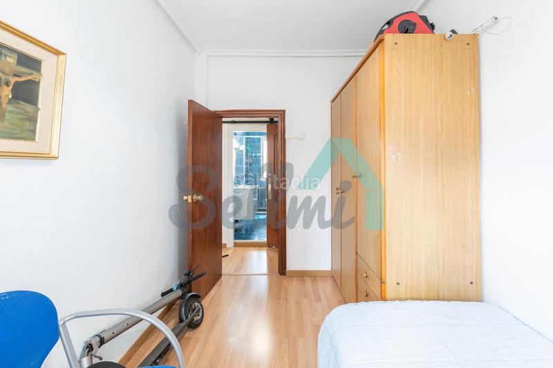 Foto ab79608a-7a27-4618-ac9c-c59f4bfd7d3f. Piso en Pumarín Gijón