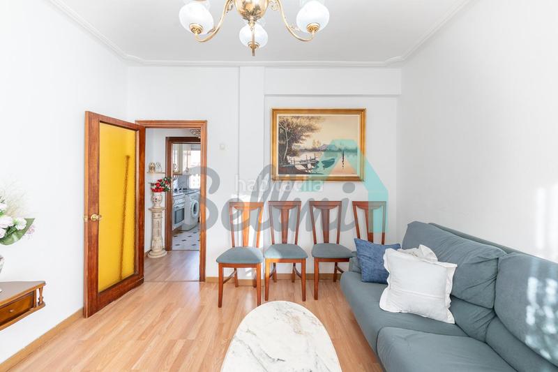 Foto e5aadf33-56c7-4023-9772-609d8903af3b. Piso en Pumarín Gijón