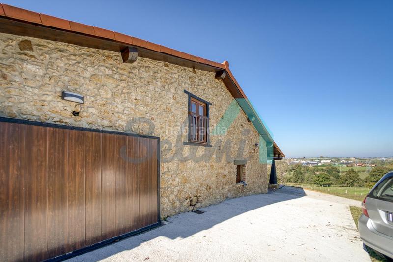 Foto 1b7e2ee8-597b-49c4-a667-adef26bee3b1. Casa amb calefacció a Carbayin-Lieres-Valdesoto Siero