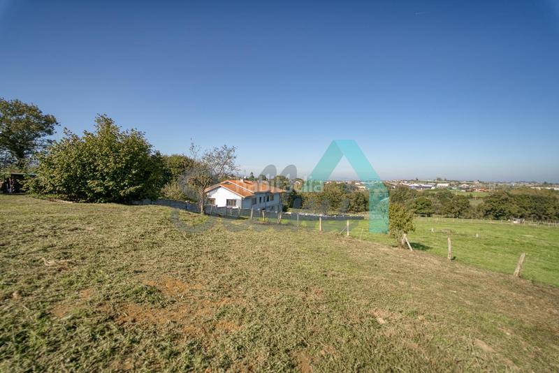 Foto 4ae0f550-0017-4439-9696-f6de4b96a293. Casa amb calefacció a Carbayin-Lieres-Valdesoto Siero