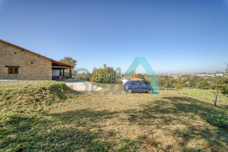 Foto 51eb54cd-dbaf-4c55-96b1-f010bf35ca2c. Casa amb calefacció a Carbayin-Lieres-Valdesoto Siero