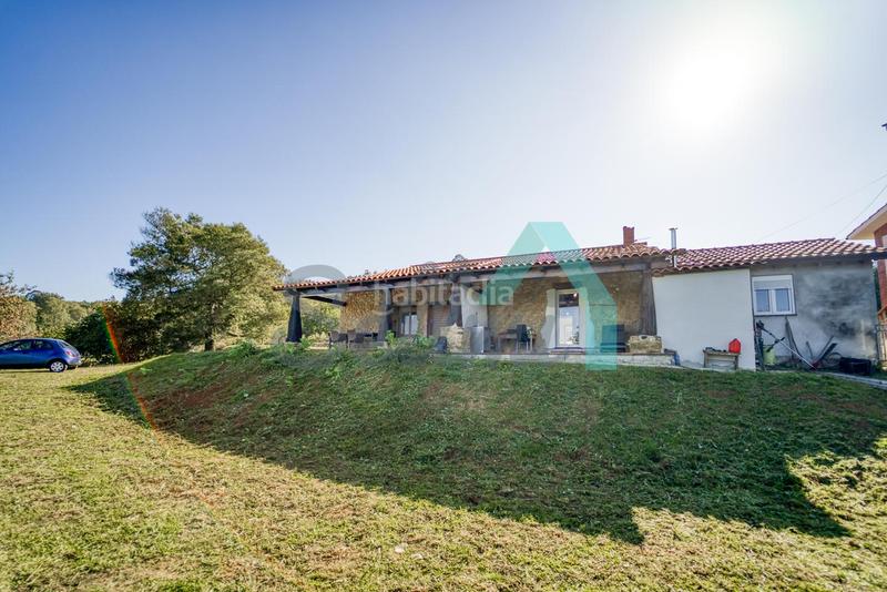 Foto 8d0d9b20-9842-432a-9729-1e28e7731130. Casa amb calefacció a Carbayin-Lieres-Valdesoto Siero