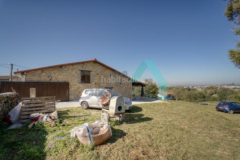 Foto 9ab626b6-e5cf-4086-a436-b79b028f9933. Casa amb calefacció a Carbayin-Lieres-Valdesoto Siero