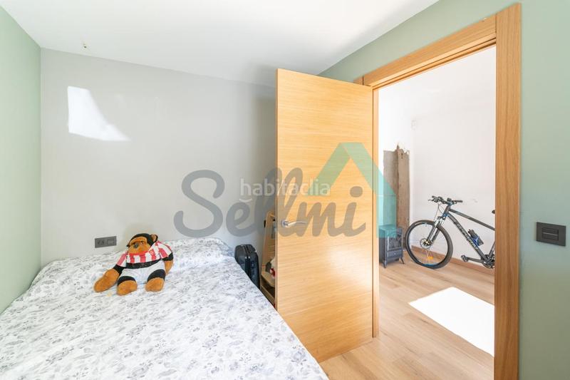 Foto e8070ed2-3ce7-4007-b202-f4b6f05f1f4c. Casa amb calefacció a Carbayin-Lieres-Valdesoto Siero