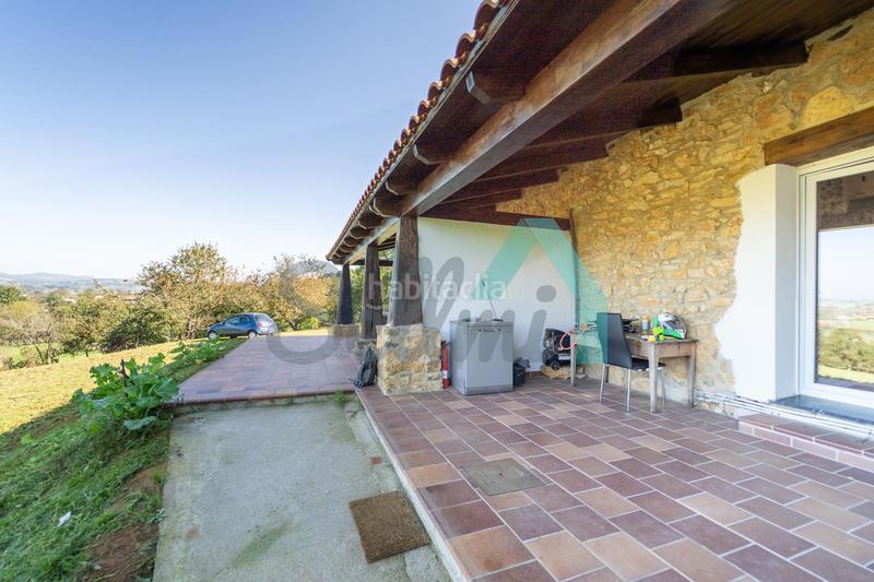 Foto fe3a2c60-1e0e-44e0-ae12-ef76e90bb6d9. Casa amb calefacció a Carbayin-Lieres-Valdesoto Siero