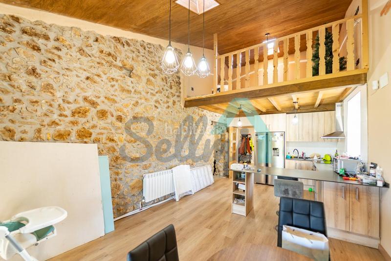 Foto b4002ce2-4255-48db-b28f-9b3e0cc4b431. Haus mit heizung in Carbayin-Lieres-Valdesoto Siero