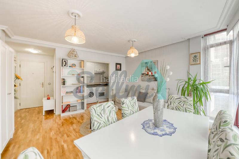 Foto 2bad6843-201c-4fd0-a9a2-9f080bcb868b. Estudio en Milán - Pumarín Oviedo