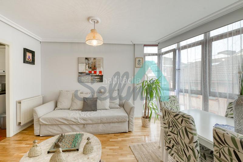 Foto 7f989aab-0710-4fd6-bafb-9f28d04142de. Studio with heating in Milán - Pumarín Oviedo