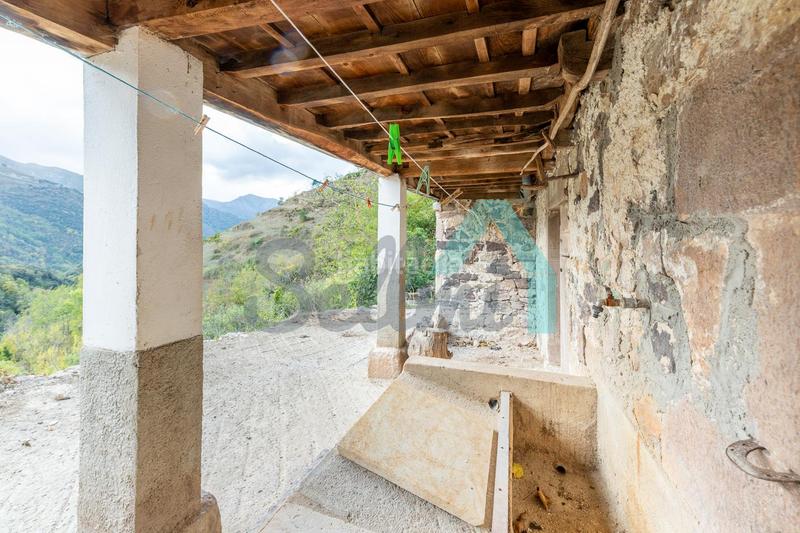 Foto 94542e92-fa4e-471a-9a9f-cab2d16f7761. Casa in Somiedo