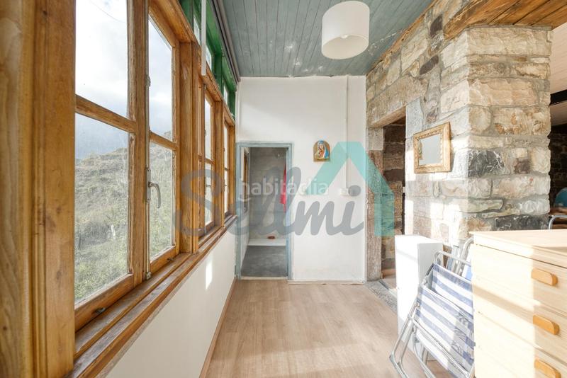 Foto d3dd6ad5-f791-4aa0-9581-7820a3bd085c. Casa in Somiedo