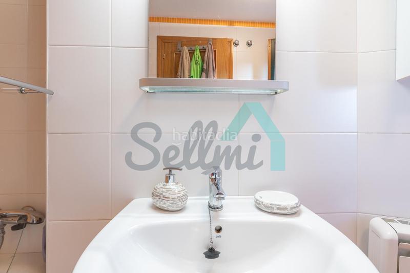 Foto 07f299ed-5722-4d23-8102-d99b49c86a2c. Rez-de-chaussée avec chauffage dans Aller