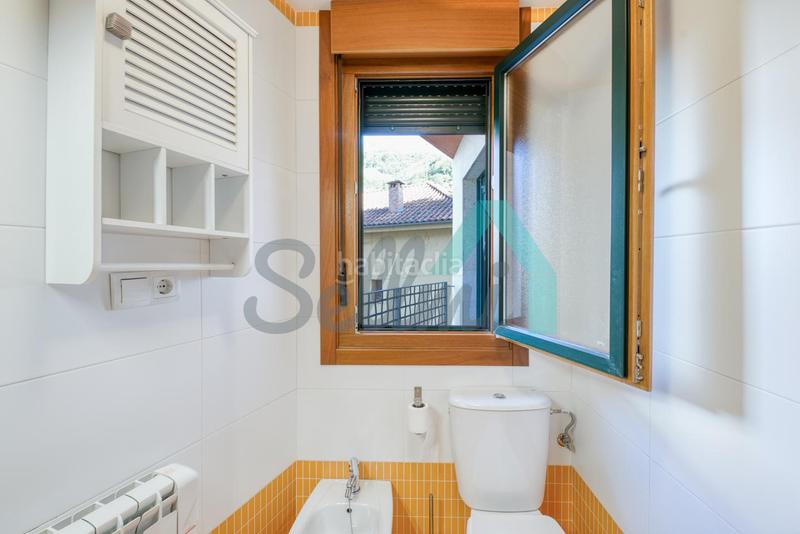 Foto 82eb492e-6f1f-4b9d-a0bc-e188c8d873fd. Rez-de-chaussée avec chauffage dans Aller