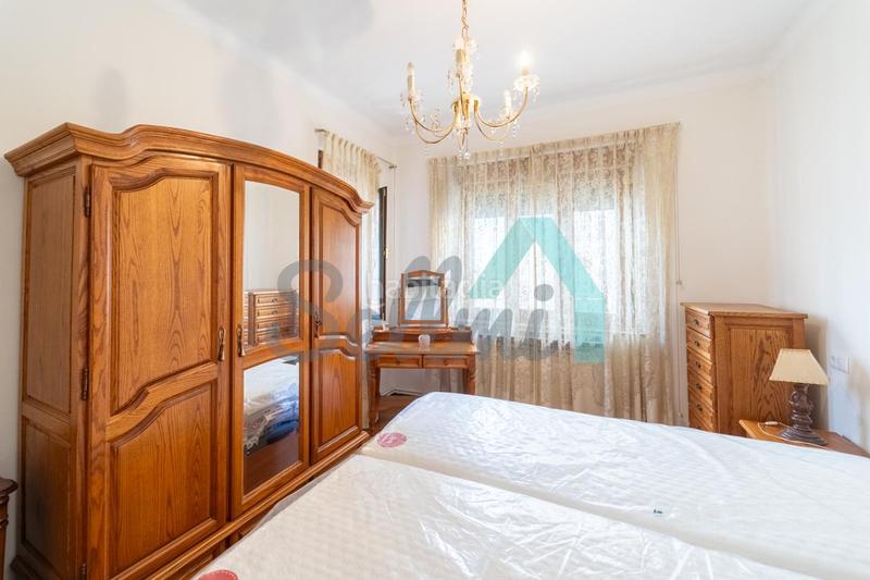 Foto 46913bf7-5b6b-4212-9cba-3b20cf2407bf. Flat with heating parking in La Felguera Langreo