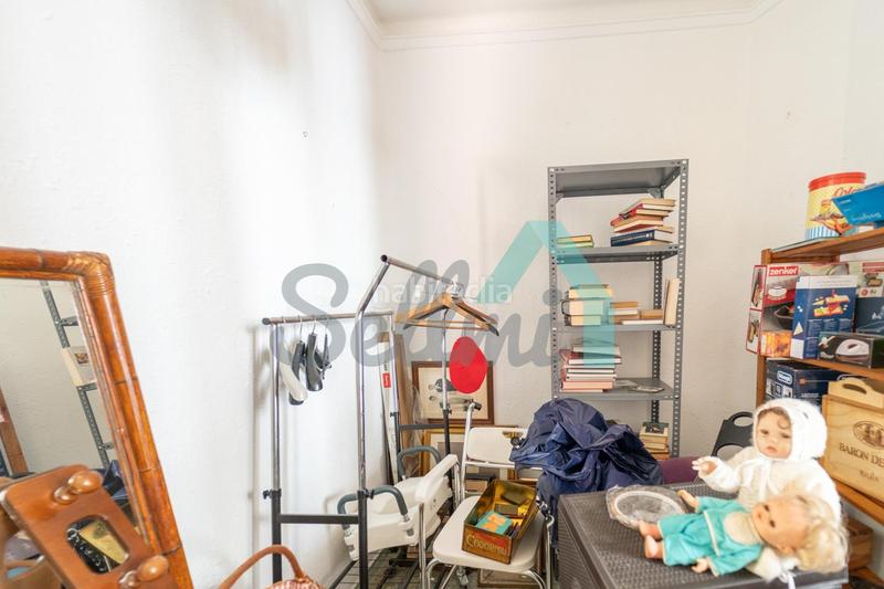 Foto 7f6129d0-721d-4aa3-9259-28dd56d0621c. Flat with heating parking in La Felguera Langreo