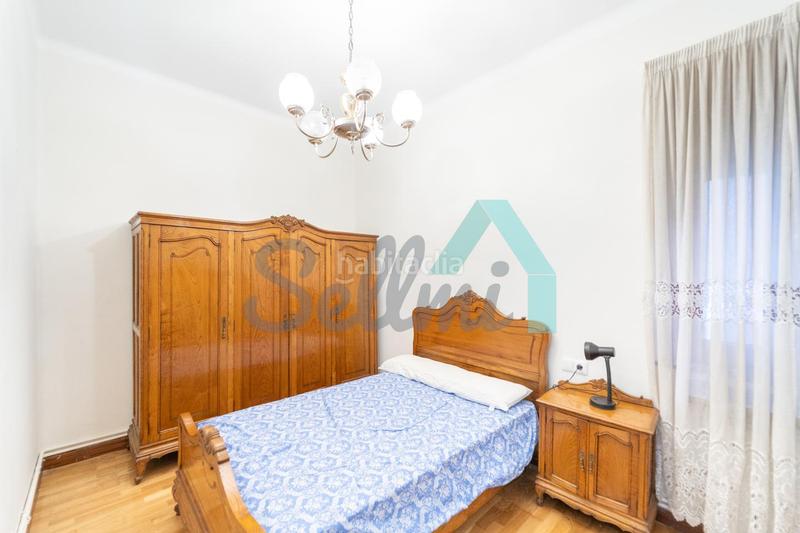 Foto 9ef63662-3053-4a23-8186-f6466210d8d1. Flat with heating parking in La Felguera Langreo