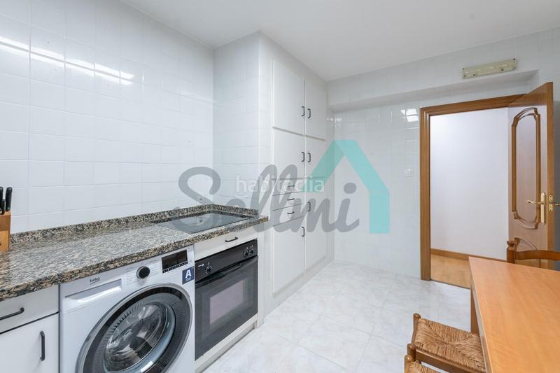 Foto 3fb844d2-0a30-444a-a7a1-f5937eaadb1c. Rent flat with heating in Masip Oviedo