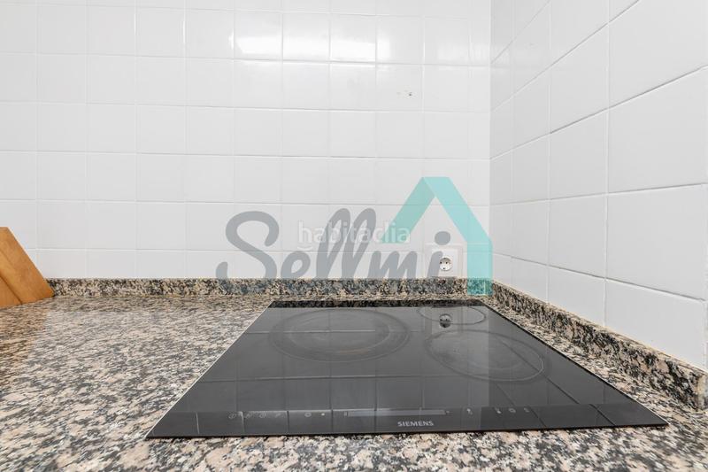 Foto 76ba970a-0f8d-454f-aeec-708f51437baf. Rent flat with heating in Masip Oviedo