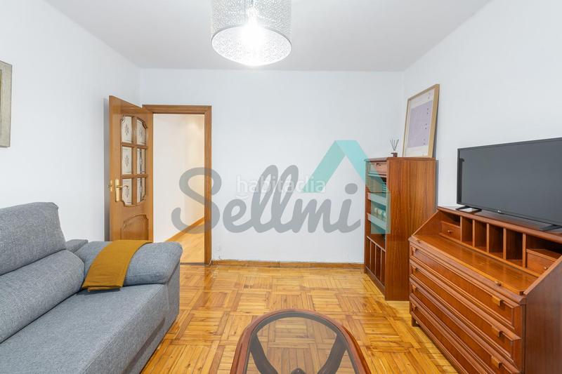 Foto 7c956af5-f7bc-41d9-ab81-5d4a600d93df. Rent flat with heating in Masip Oviedo