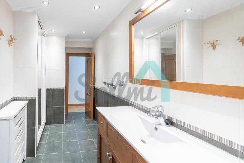 Foto 56650f04-6b7c-4c3f-adbc-7e71d635db75. Lloguer pis amb calefacció a Masip Oviedo